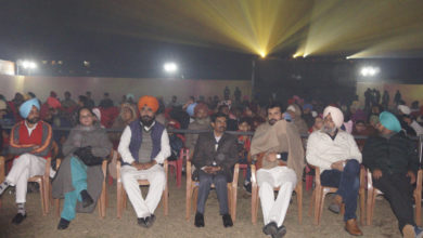 Cold weather fails to deter devotees to watch light and sound shows at Sri Muktsar Sahib-DC
