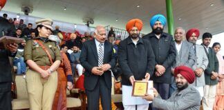 ਨਗਰ ਕੌਂਸਲ ਚੋਣਾਂ ਵਿੱਚ ਔਰਤਾਂ ਨੂੰ ਦਿੱਤਾ ਜਾਵੇਗਾ 50 ਫੀਸਦੀ ਰਾਖਵਾਂਕਰਨ ; ਸ਼੍ਰੀ ਗੁਰੂ ਨਾਨਕ ਦੇਵ ਜੀ ਦੇ ਨਾਮ 'ਤੇ ਜਾਰੀ ਕੀਤੀ ਜਾਵੇਗੀ ਟਿਕਟ: ਬ੍ਰਹਮ ਮਹਿੰਦਰਾ