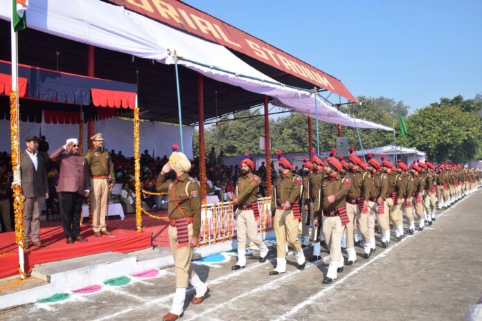 To avoid inconvenience to sportspersons, Mann govt discontinues Republic day parade in stadiums with synthetic track-File photo