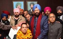 Kamaldeep Singh assumes charge as Chairman PSCAD Bank -Photo courtesy-Internet