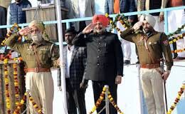 ਬਠਿੰਡਾ 'ਚ ਗਣਤੰਤਰਤਾ ਦਿਵਸ ਮੌਕੇ ਸਿਹਤ ਮੰਤਰੀ ਬਲਬੀਰ ਸਿੰਘ ਸਿੱਧੂ ਨੇ ਲਹਿਰਾਇਆ ਤਿਰੰਗਾ ਝੰਡਾ