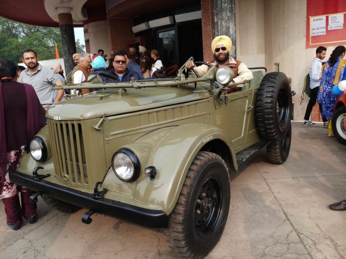 Nirvan Singh flags off vintage car rally as part of Patiala Heritage Festival