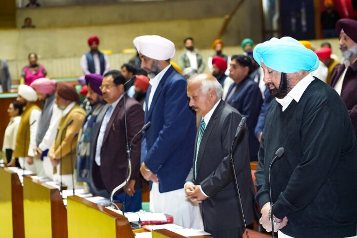 Vidhan sabha pay homage to 10 eminent personalities on first day of budgets session