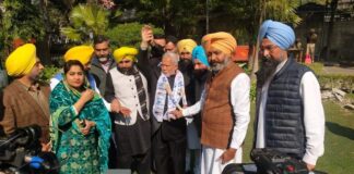 Turncoat leader from Nabha Ramesh Singla joins AAP