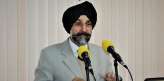 ਡਾ. ਬਲਦੇਵ ਸਿੰਘ ਧਾਲੀਵਾਲ ਨੇ ਵਿਜ਼ਟਿੰਗ ਫੈਲੋ ਵੱਲੋਂ ਆਪਣਾ ਲੈਕਚਰ ਵਿਦਿਆਰਥੀਆਂ ਨਾਲ ਸਾਂਝਾ ਕੀਤਾ