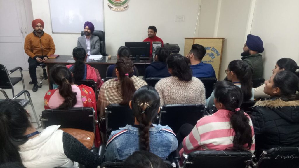 Fatehgarh Sahib District employment and business bureau is proving a bliss to the youth-ADC