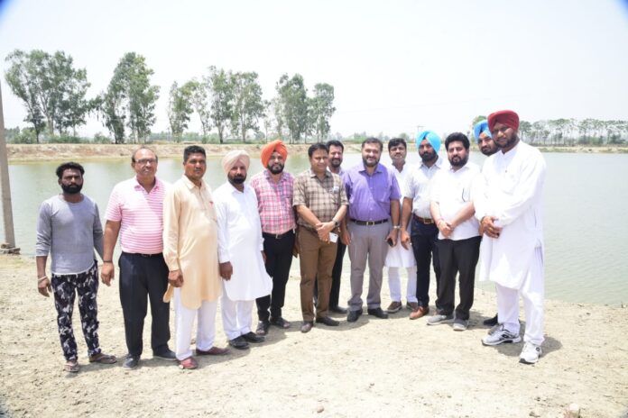 Fish farming proves a boon for famer of Badbar; DC Barnala encourages progressive farmer