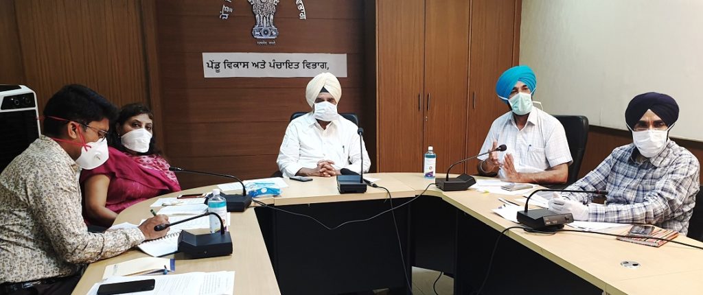 Cleaning of ponds begins in Punjab; Thapar approved seechewal model adopted for cleaning: Bajwa