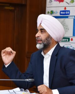 FM launches two GIS portals for effective decision making and planning of resources in Punjab