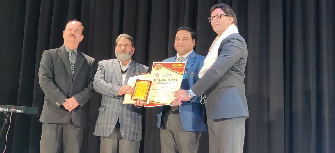 Bhishma award bestowed upon principal Vivek Tiwari