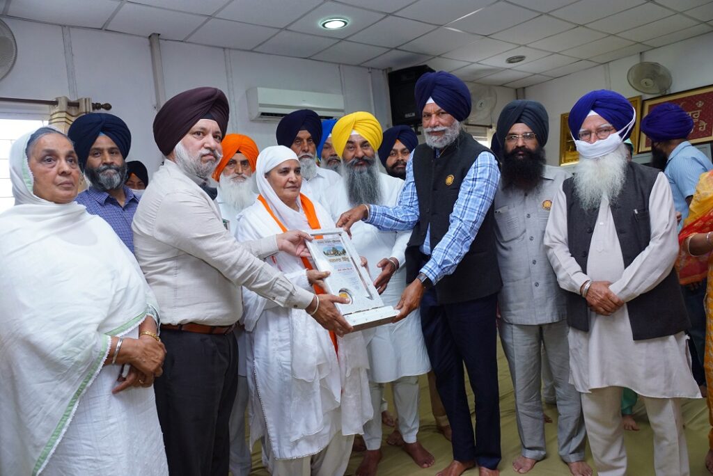 SGPC president honoured at Khalsa college Patiala; laid foundation stone of college sports complex 