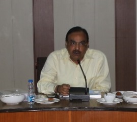 Divisional commissioner Chander Gaind visited Ludhiana; directed NHAI to expedite the repair work