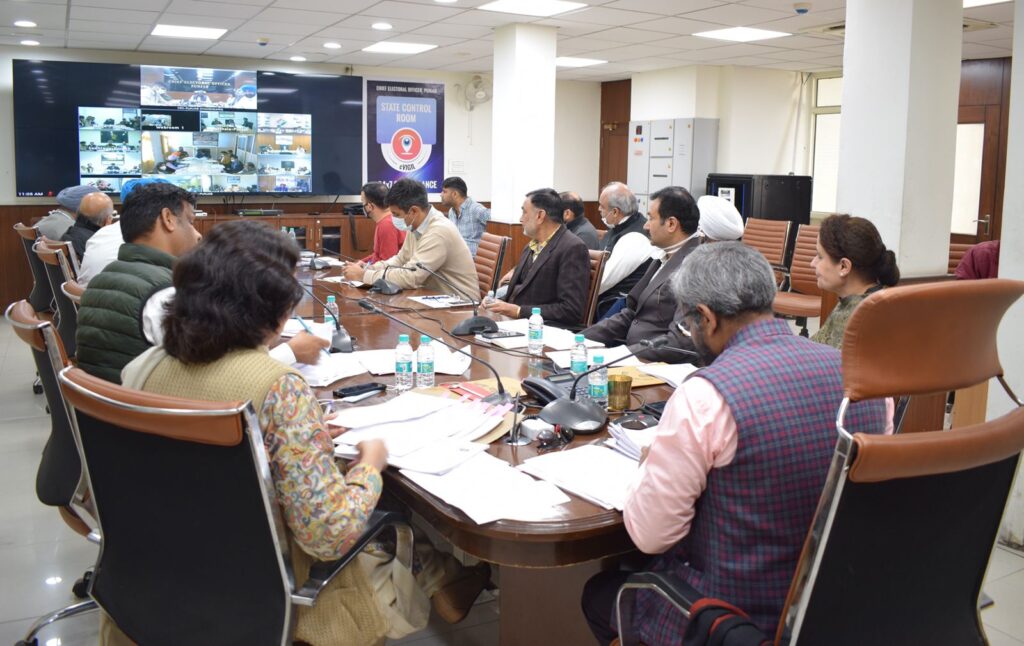 Punjab elections-ECI reviews poll preparedness; directed DEOs to ensure poll staff fully vaccinated