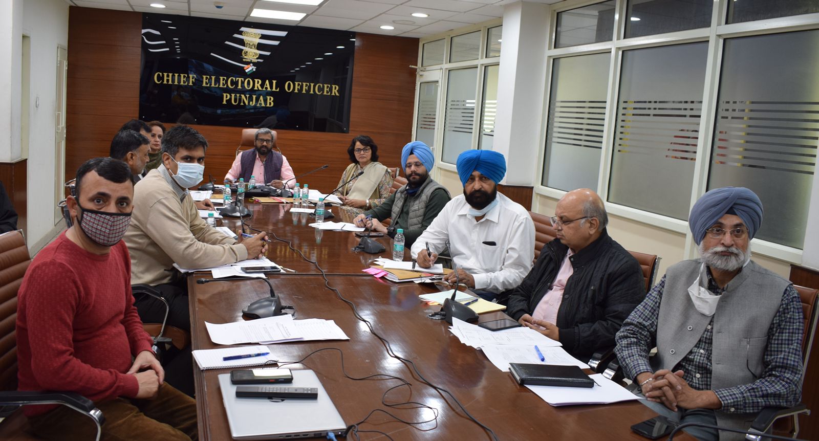 Punjab elections-ECI reviews poll preparedness; directed DEOs to ensure poll staff fully vaccinated