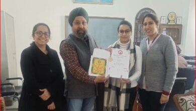 Harpreet Kaur of GNDU awarded with Young Scientist Award