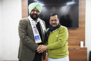 Another former congress MLA joins AAP