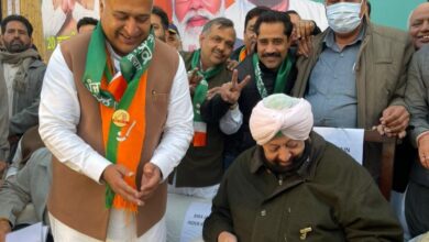 Capt takes jibe on Congress on announcing CM face; warns of explosion soon from ‘Discarded Sidhu’