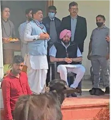 Another side of Capt Amarinder’s personality came fore-a superstitious person-photo courtesy-internet