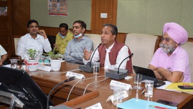 Health minister Dr. Singla directs civil surgeons for rationalization of employees