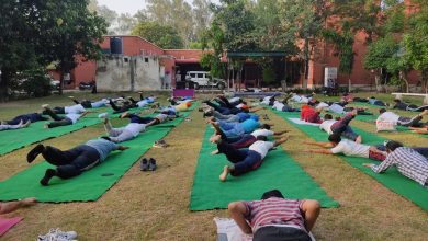 Sports university students orgainsed Yoga Camp in Police Line Patiala