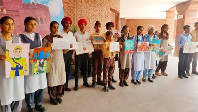 Painting and declamation contests held at  Dastan-e-Shahadat to mark International Museum Day