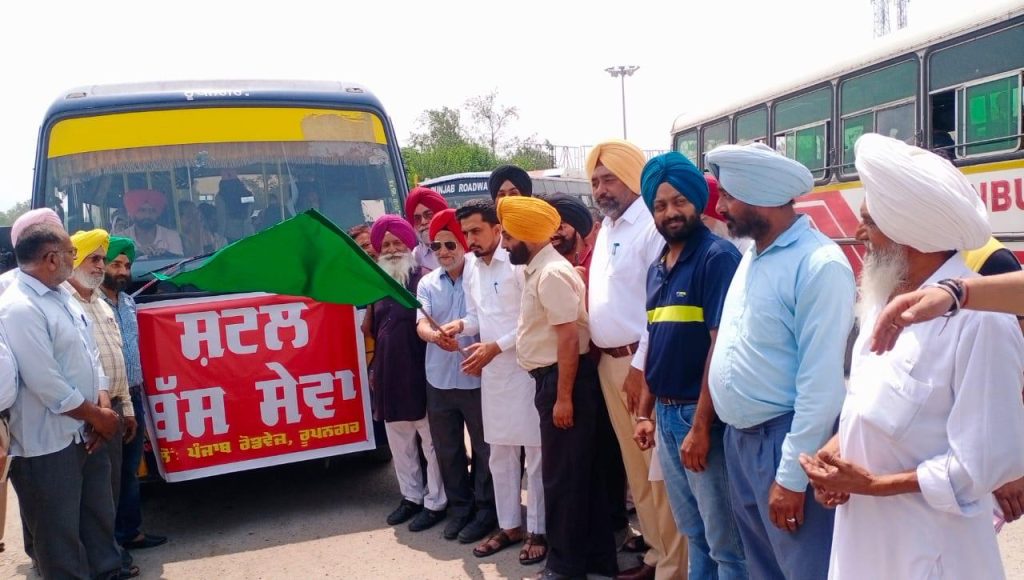MLA Dinesh Chadha flags off shuttle bus service for Rupnagar