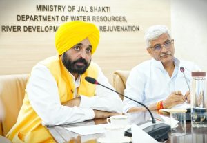 Punjab CM seeks special package from GOI; calls on union Jal Shakti minister 