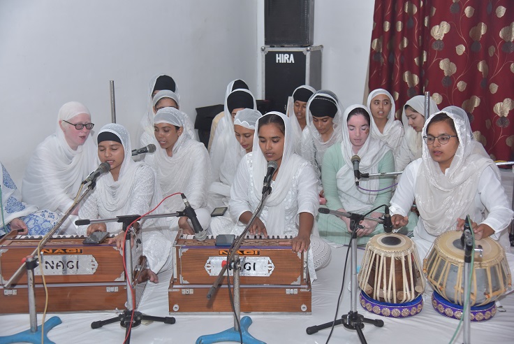 Sri Guru Granth Sahib World University Celebrates its 15th Foundation Day