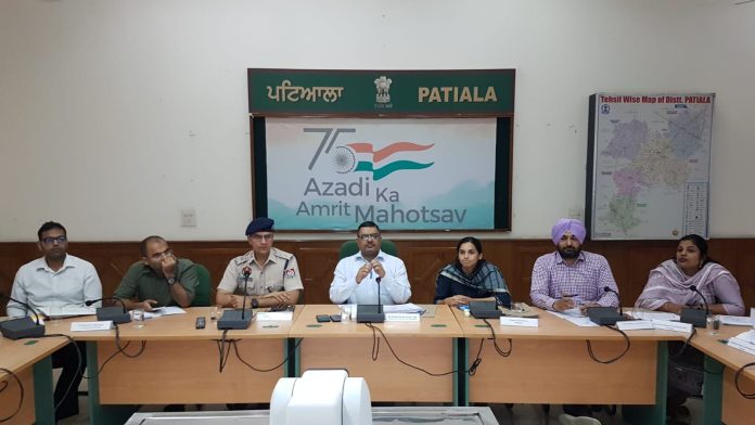 Patiala district in-charge secretary Vivek Pratap Singh reviews the development works of the district