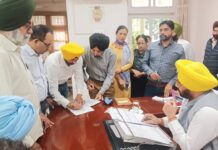 Harbhajan Singh ETO conducts surprise checking of PWD office at Rupnagar