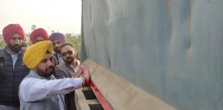 Stop plying during schools hours in the morning; minister urges heavy vehicles, tractor trolleys drivers