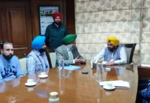 Delegation of Punjab marriage palace and resorts association met minister ETO; raised their demands