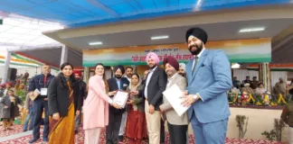Young Progressive Sikh Forum office-bearers honoured by cabinet minister on Republic Day