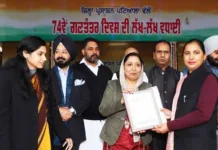 Dr. Inderjit Kaur Khokhar honoured by cabinet minister on Republic Day