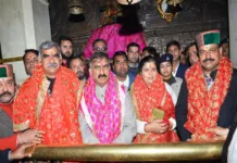 CM pays obeisance at Jawalamukhi temple; will promote religious tourism in big way-Sukhu