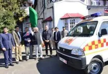 HP Governor flags off Ambulance at Raj Bhavan-photo courtesy-internet