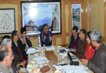 Settle all land compensation cases, CM to district administration; accelerate work on four lane projects