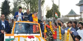 Chief Minister accorded rousing welcome at Sundernagar