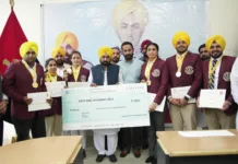 Navjot, Manoj, Beant, Omkar, Gurjot, Sukhdeep awarded with Shaheed Bhagat Singh Youth Awards