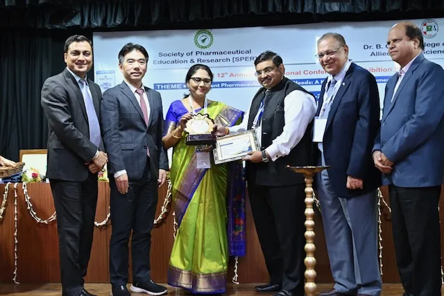 Bela Pharmacy College receives best pharmacy college award