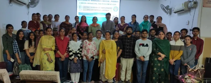 Govt Mohindra College organized workshop for students; organized special lecture on Resume writing