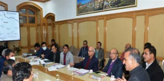 Chief Minister directs HPPTCL to expedite work on under construction projects