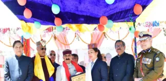 CM confer Gaurav Samman and Prerna Srot prizes on Himachal Day