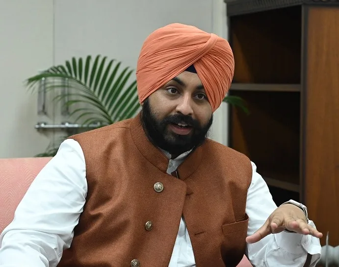 Punjab Government's another pro-employee decision, regularises services of 100 teachers working on meager wages: Bains