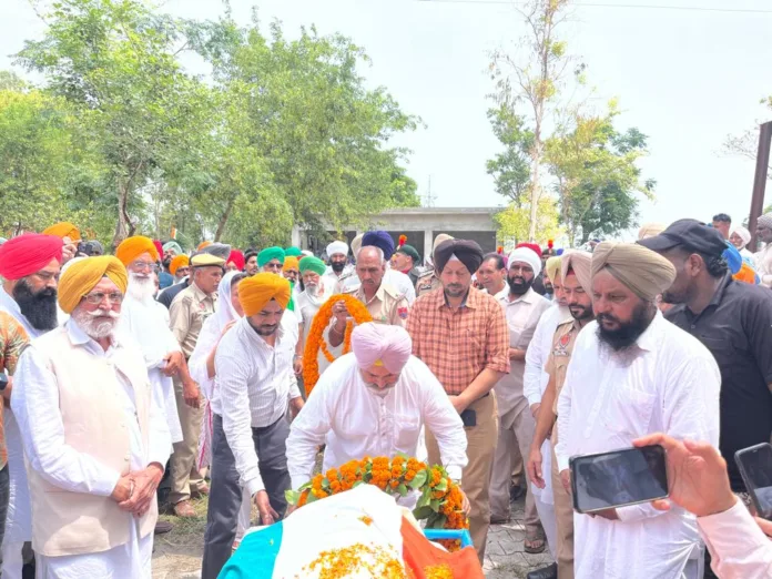 Indian Army Jawan Sehajpal Singh cremated with full honour