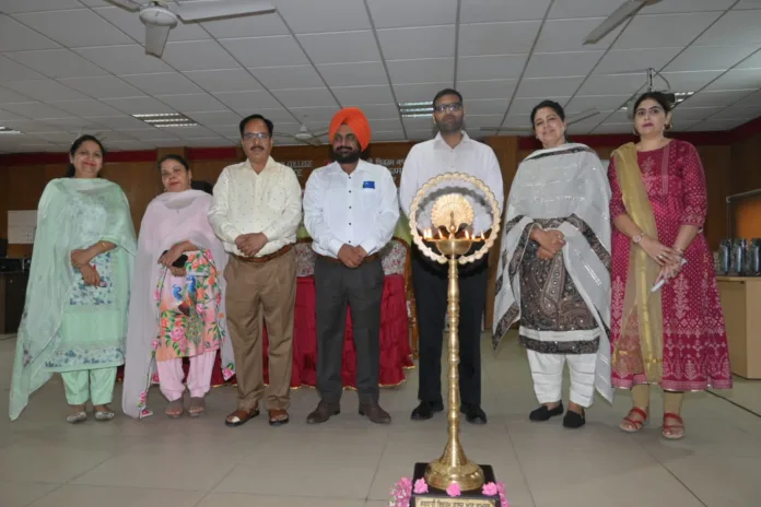 Government Bikram College of Commerce, Patiala felicitated the achievers on its annual day  
