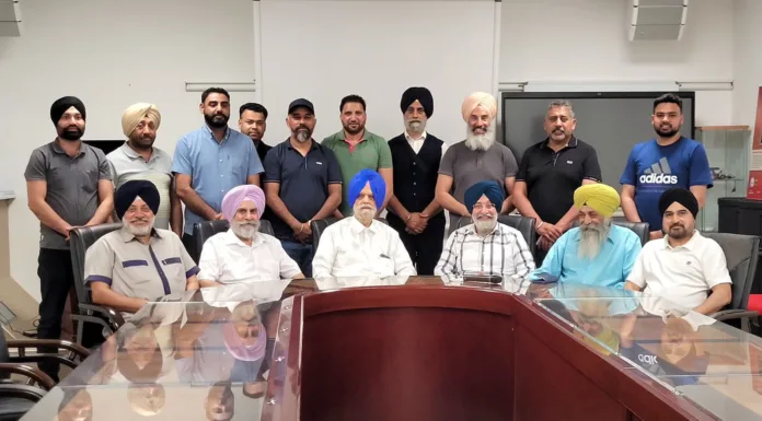 Gatka Promoter Grewal Urges Gurdwaras, Sikh Institutions to Establish Gatka Training Centers and Appoint Coaches