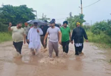 Cabinet Minister Chetan Singh Jauramajra assesses situation of rain-affected villages