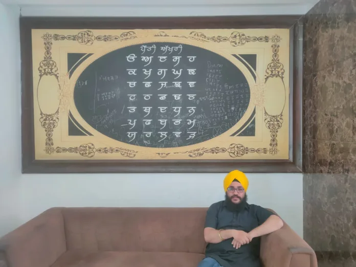 Man on a mission to promote Punjabi in New Delhi