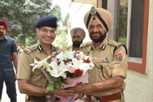 To encourage camaraderie among the police force, a Bada Khana lunch organized by Patiala police on DGP’s visit 